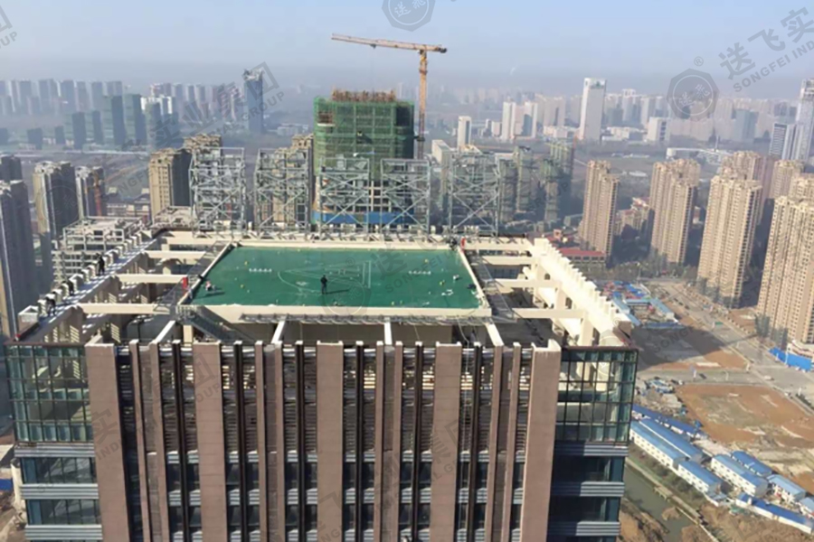 安徽合肥?新城國(guó)際 高架直升機(jī)場(chǎng)的施工現(xiàn)場(chǎng)圖 安徽合肥?新城國(guó)際 高架直升機(jī)場(chǎng)的施工現(xiàn)場(chǎng)圖.jpg